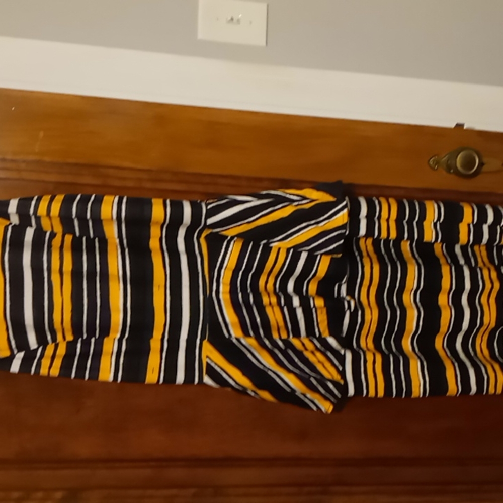 Dress - Picture 2 of 5